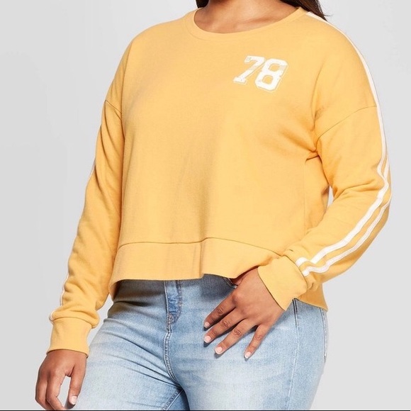 Grayson Threads Sweaters - Grayson Threads Women’s Cropped Sweatshirt